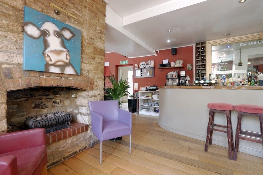 The Old Court Hotel Witney Esterno foto